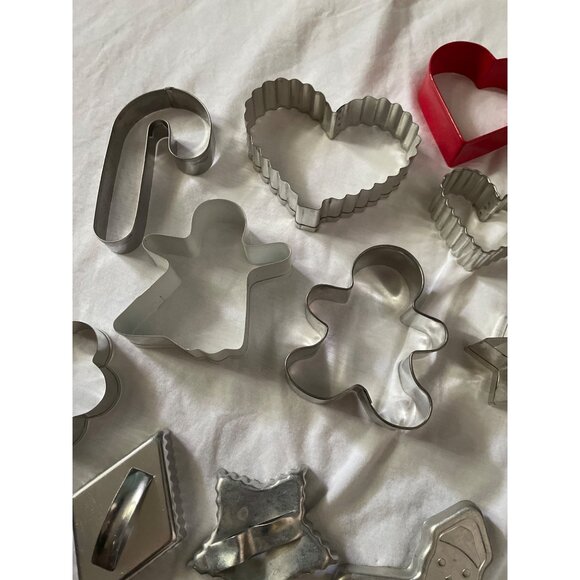 Vintage & Modern Metal Cookie Cutter Collection All Metal Holiday - Picture 11 of 16